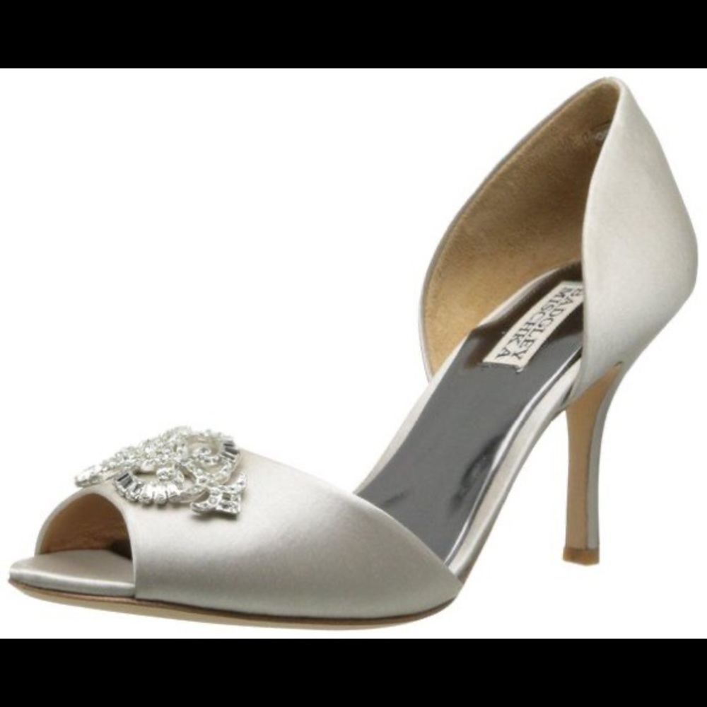 Badgley Mischka Salsa Pumps | Satin Silver